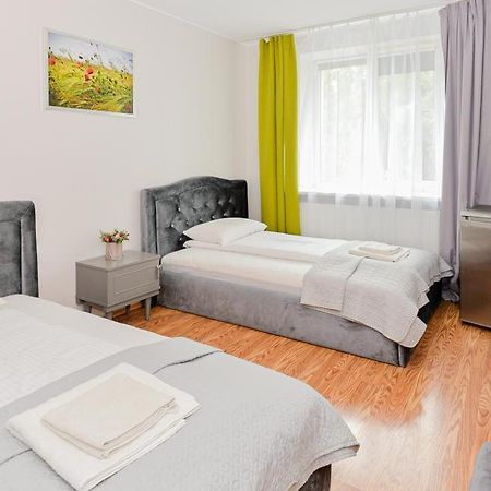 Guest House Simona Лаздияй Екстериор снимка