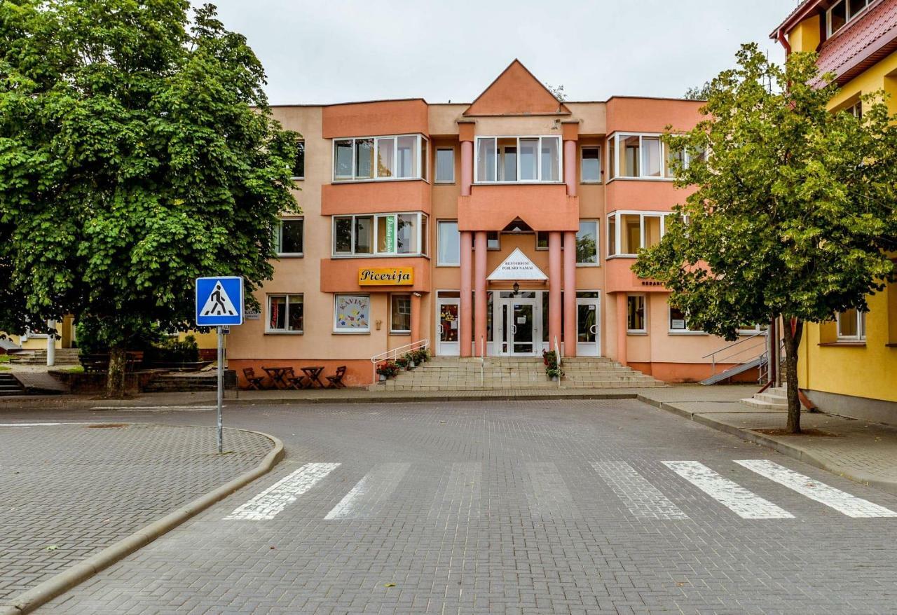 Guest House Simona Лаздияй Екстериор снимка
